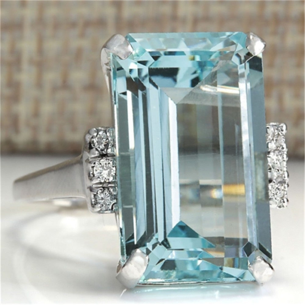 New Fashion Elegant Big Sea Blue Rhinestone Crystal Ring Women Lady Wedding Bride Party Rings Jewelry