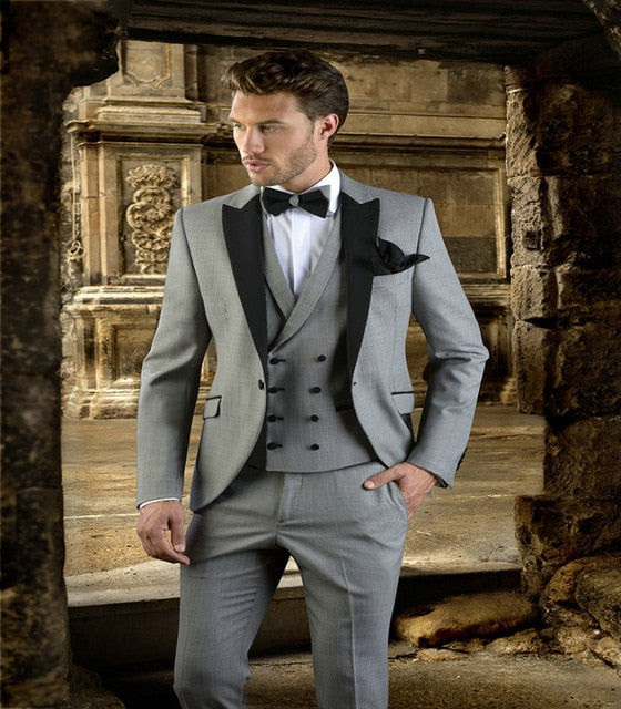 Elegant Designs 2018 Casual Business Beige Mens Suits 3 Pieces Formal Dress Men Suit Set Men Wedding Suit For Men Groom Tuxedos
