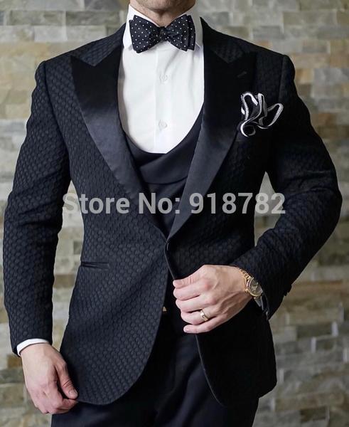 New Design 2018 Elegant Brand Slim Fit Smoking Suit Men Costume 3 Pieces Homme White Prom Tuxedo Groom Suits For Men Wedding