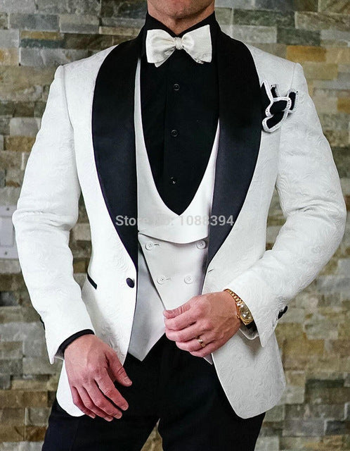 Men Wedding Suits 2019 Elegant Real 3 Pieces Slim Fit Groomsmen Velvet Lapel White Paisley Groom Party Suits Mens Wedding Tuxedo